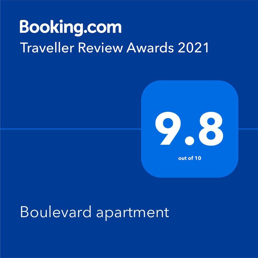 Апартаменты Boulevard Батуми Экстерьер фото